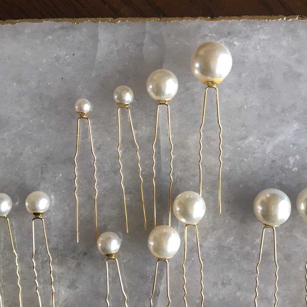 New BHLN multi size pearl hair pins